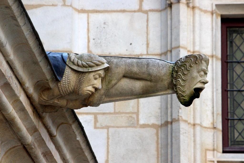 Kyriad Bourges Sud Экстерьер фото